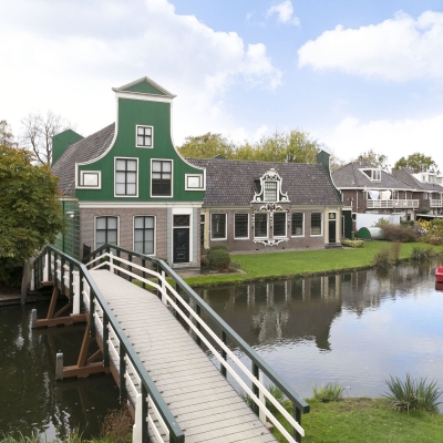 HUIS MET DE IJZEREN BRUG